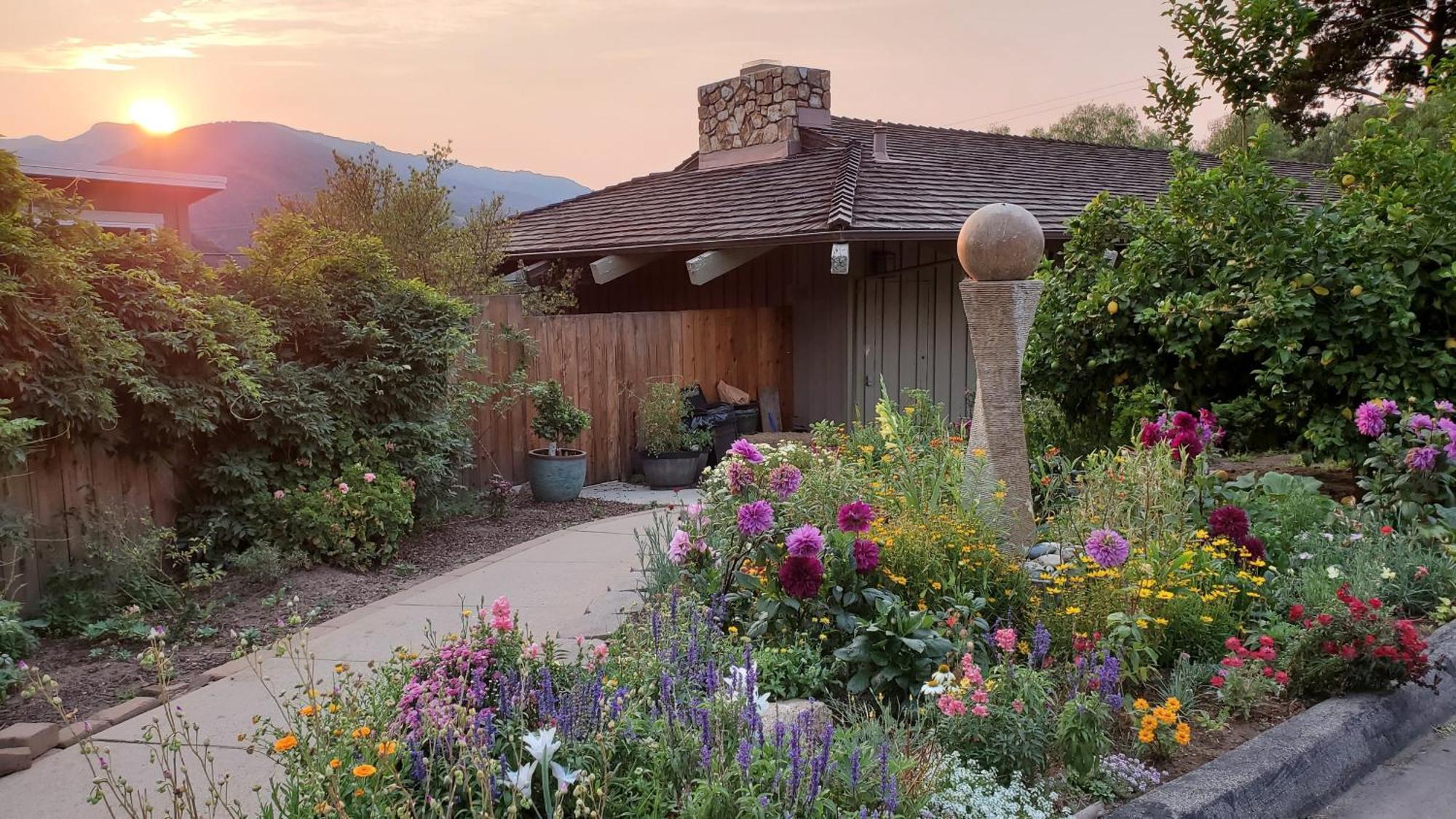 Carmel Valley Lodge Exterior foto